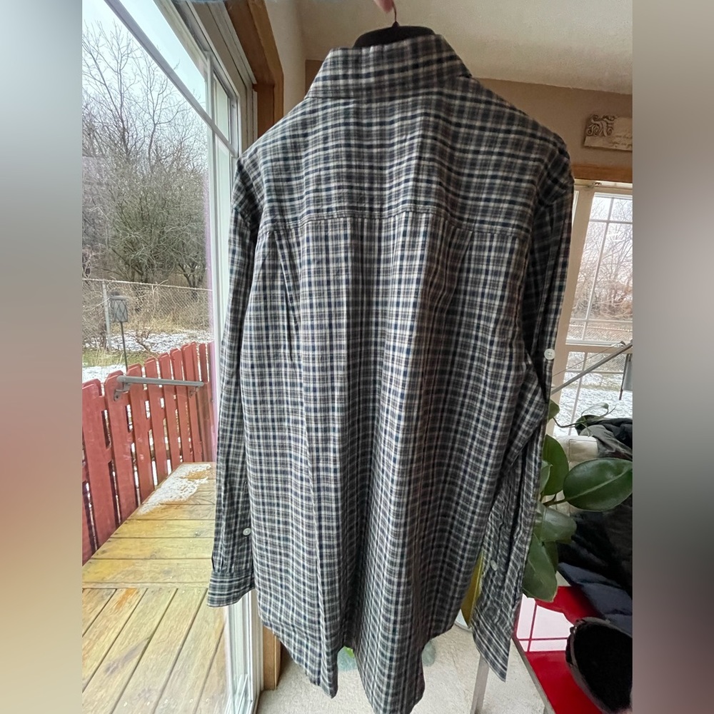 WOOLRICH MEN'S COTTON Plaid Button Up Dress‎ Shirt. Size Medium. - Picture 4 of 4